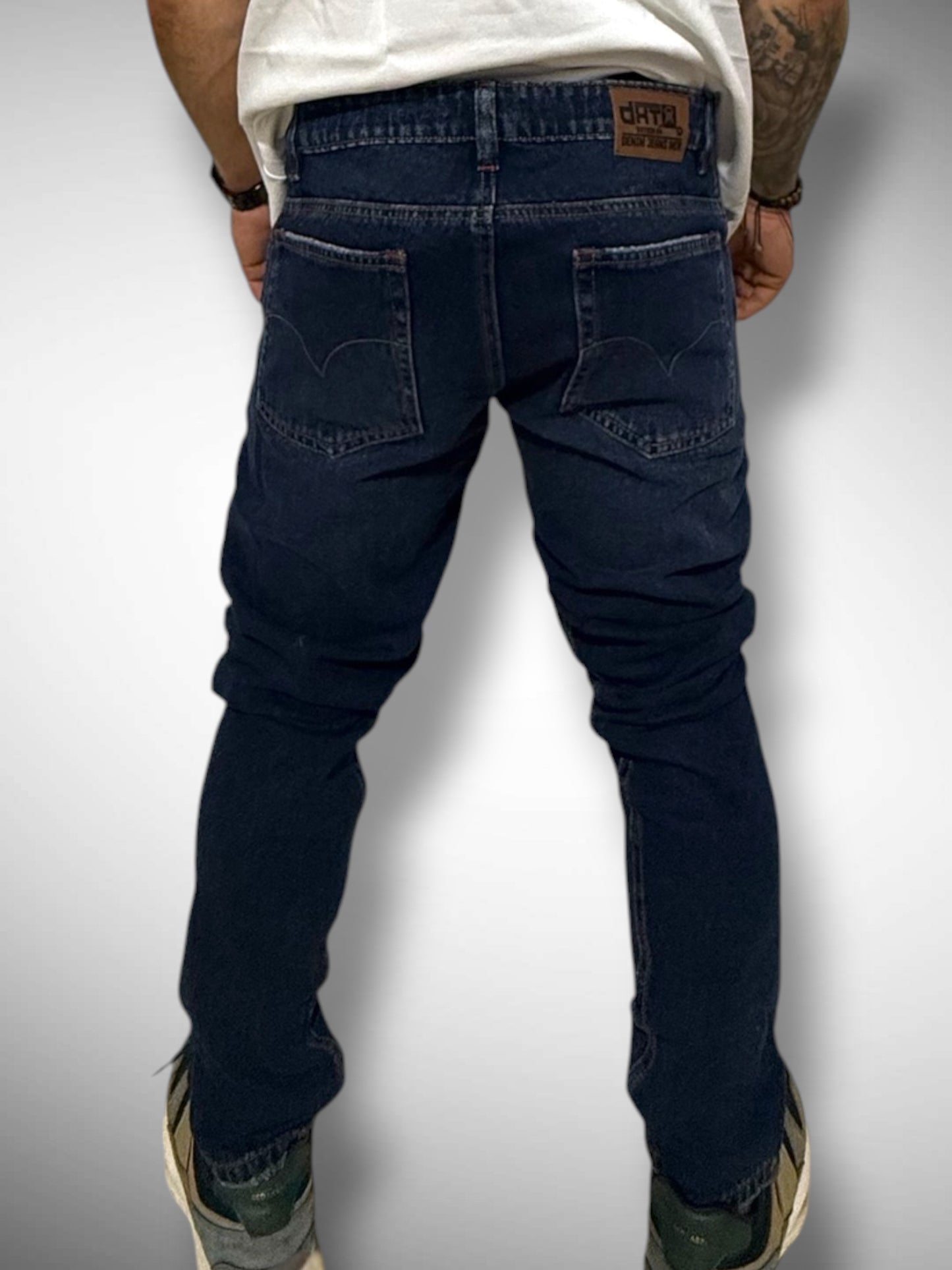 Jeans Rígidos